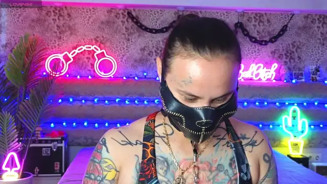 Cool Freak  online show from June 27, 12:22 pm