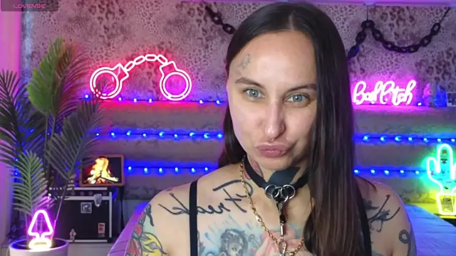 Cool Freak  online show from July 26, 10:22 am