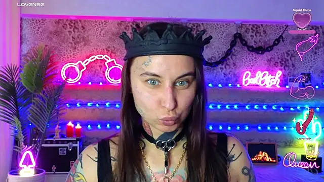 Cool Freak  online show from February 7, 10:12 am