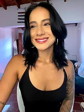 Snapshot of Ale_Lewis chatting on October 12, 9:05 pm Ale Lewis online show from October 12, 9:05 pm