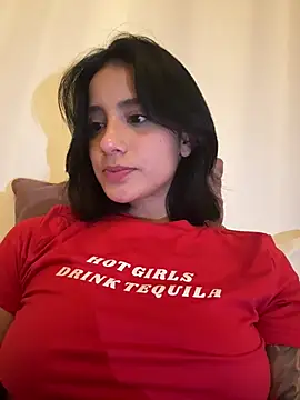 Snapshot of Ale_Lewis chatting on February 21, 12:27 am Ale Lewis online show from February 21, 12:27 am