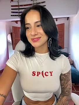 Snapshot of Ale_Lewis chatting on October 1, 9:07 pm Ale Lewis online show from October 1, 9:07 pm