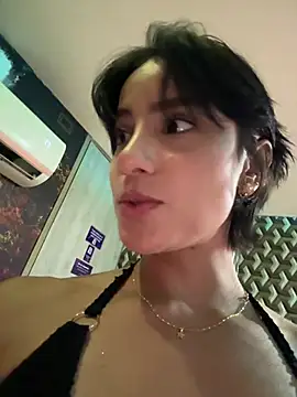 Ale Lewis online show from June 30, 7:36 pm