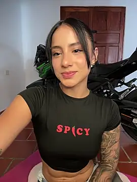 Ale Lewis online show from March 29, 7:48 pm