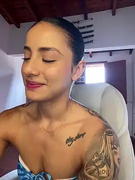 Ale Lewis online show from April 11, 2:10 pm