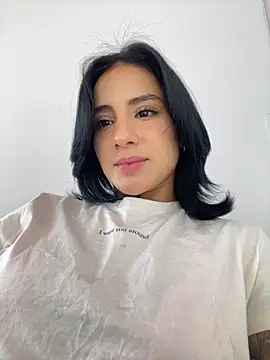 Snapshot of Ale_Lewis chatting on September 10, 9:03 pm Ale Lewis online show from September 10, 9:03 pm