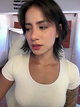Ale Lewis online show from June 24, 7:01 pm