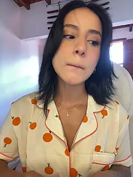 Ale Lewis online show from February 26, 9:04 pm