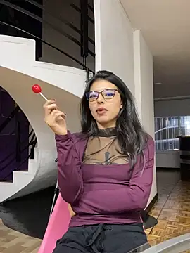 NanaRott online show from February 14, 8:42 pm