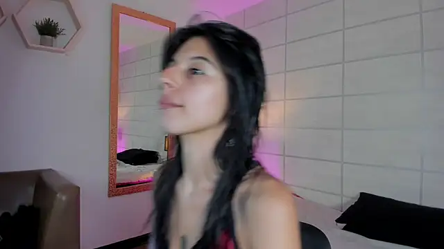 NanaRott online show from April 2, 8:37 pm