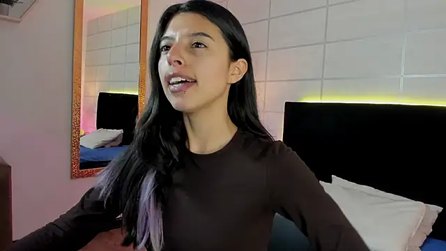 NanaRott online show from February 18, 7:32 pm