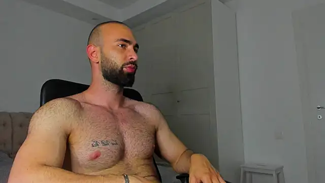 MichaelMasterss online show from May 27, 9:11 pm