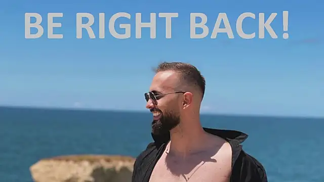 Snapshot of MichaelMasterss chatting on February 8, 4:25 pm MichaelMasterss online show from February 8, 4:25 pm