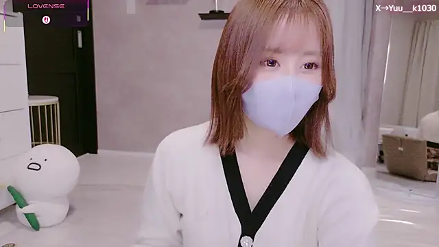 Yuu  k online show from January 12, 4:14 pm