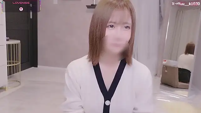 Yuu  k online show from February 5, 2:57 pm