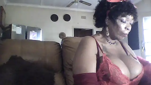 Gucci Bx online show from November 13, 3:05 pm