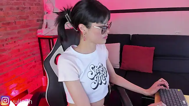  Jessy Moon  online show from February 17, 7:23 pm