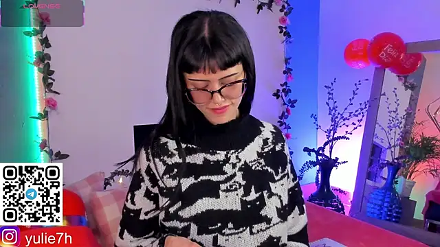  Jessy Moon  online show from February 13, 7:47 pm