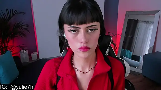  Jessy Moon  online show from November 14, 7:06 pm