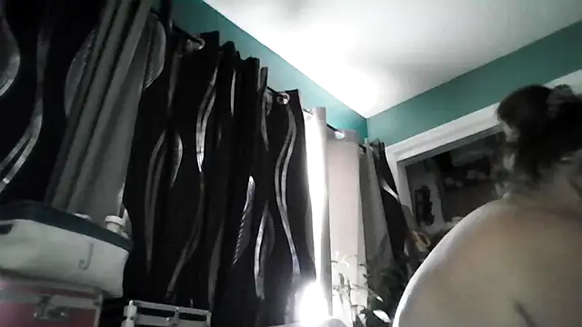 SexyNikki6969 online show from January 8, 8:37 pm