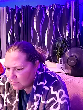 SexyNikki6969 online show from April 13, 8:40 am