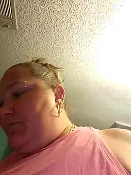 Snapshot of SexyNikki6969 chatting on October 9, 11:11 am SexyNikki6969 online show from October 9, 11:11 am