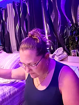 SexyNikki6969 online show from March 14, 12:49 am