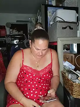 Snapshot of SexyNikki6969 chatting on June 27, 12:38 am SexyNikki6969 online show from June 27, 12:38 am