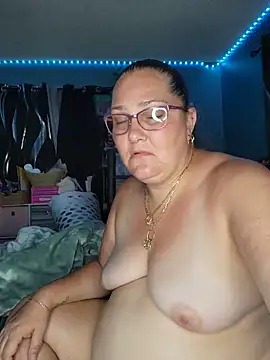 Snapshot of SexyNikki6969 chatting on June 10, 3:52 am SexyNikki6969 online show from June 10, 3:52 am