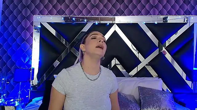 Snapshot of victoriaa_lee_ chatting on January 16, 9:30 pm victoriaa lee online show from January 16, 9:30 pm