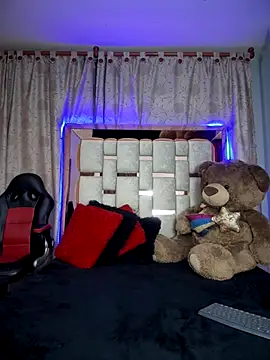 serena willow online show from December 16, 10:52 am