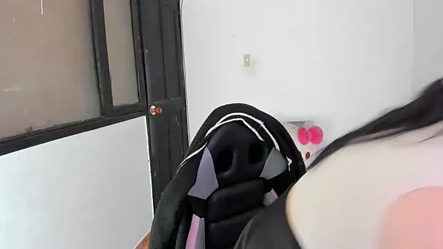 Snapshot of smile_sweetpao chatting on September 18, 12:19 pm smile sweetpao online show from September 18, 12:19 pm