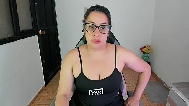 Snapshot of smile_sweetpao chatting on March 21, 1:13 am smile sweetpao online show from March 21, 1:13 am