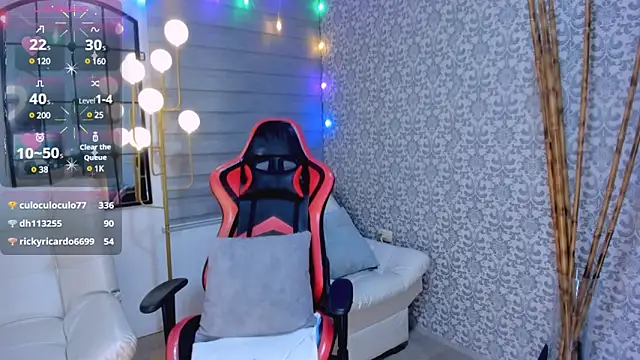 Snapshot of RenataReyes chatting on January 9, 5:02 am RenataReyes online show from January 9, 5:02 am