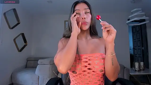 RenataReyes online show from March 10, 8:46 pm