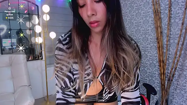 Snapshot of RenataReyes chatting on January 11, 1:48 am RenataReyes online show from January 11, 1:48 am