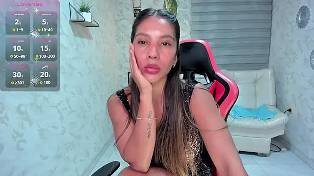 RenataReyes online show from November 13, 3:32 am