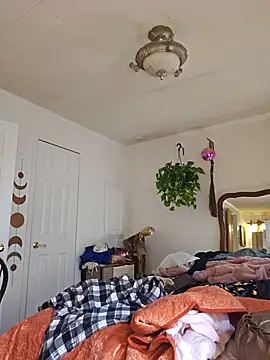 Snapshot of mossy_kiss chatting on October 22, 5:45 pm mossy kiss online show from October 22, 5:45 pm