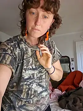 Snapshot of mossy_kiss chatting on November 5, 6:33 pm mossy kiss online show from November 5, 6:33 pm