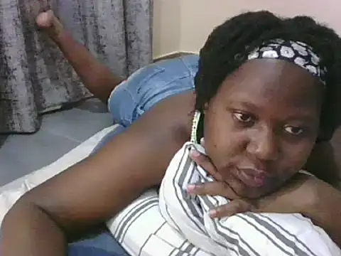 Snapshot of 10sexymelo69_ chatting on March 21, 5:54 am 10sexymelo69 online show from March 21, 5:54 am