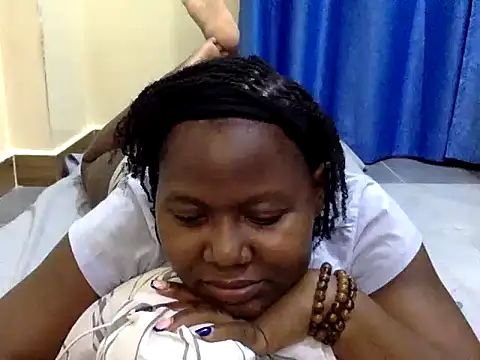 10sexymelo69  online show from February 5, 5:42 pm