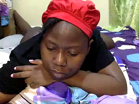 Snapshot of 10sexymelo69_ chatting on October 3, 9:11 am 10sexymelo69 online show from October 3, 9:11 am