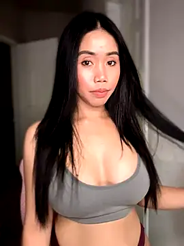 JazzieXo online show from December 1, 9:15 pm