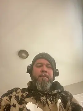 Snapshot of Cristian-Brayan chatting on January 14, 2:11 pm Cristian-Brayan online show from January 14, 2:11 pm