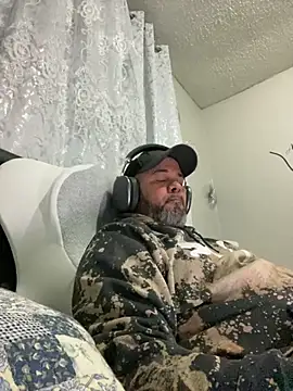 Cristian-Brayan online show from October 31, 12:13 pm