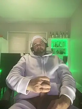 Snapshot of Cristian-Brayan chatting on January 18, 1:29 pm Cristian-Brayan online show from January 18, 1:29 pm