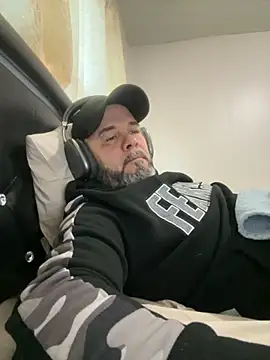 Snapshot of Cristian-Brayan chatting on September 14, 11:43 am Cristian-Brayan online show from September 14, 11:43 am