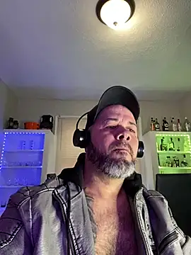 Snapshot of Cristian-Brayan chatting on March 4, 1:17 pm Cristian-Brayan online show from March 4, 1:17 pm