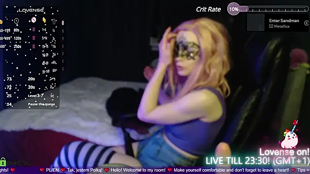 strawberry muffin online show from February 3, 9:39 pm