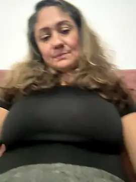 Snapshot of gabiTetas chatting on October 16, 9:34 pm gabiTetas online show from October 16, 9:34 pm